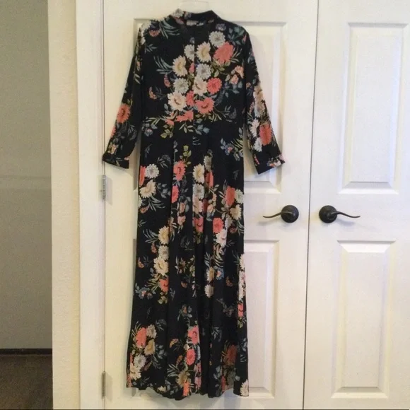 Zara Floral Black Maxi Dress - Picture 6 of 16